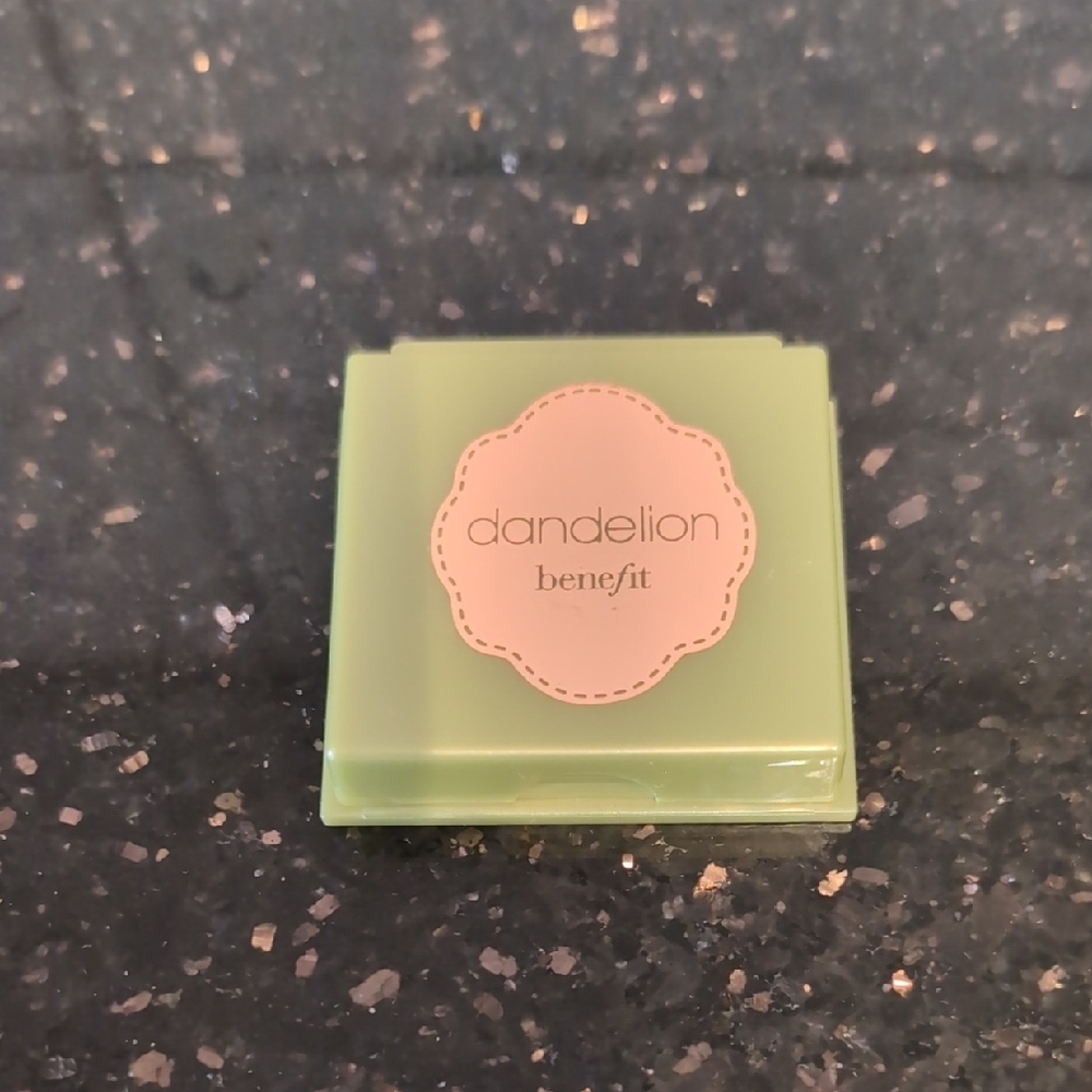 Benefit Dandelion Blush